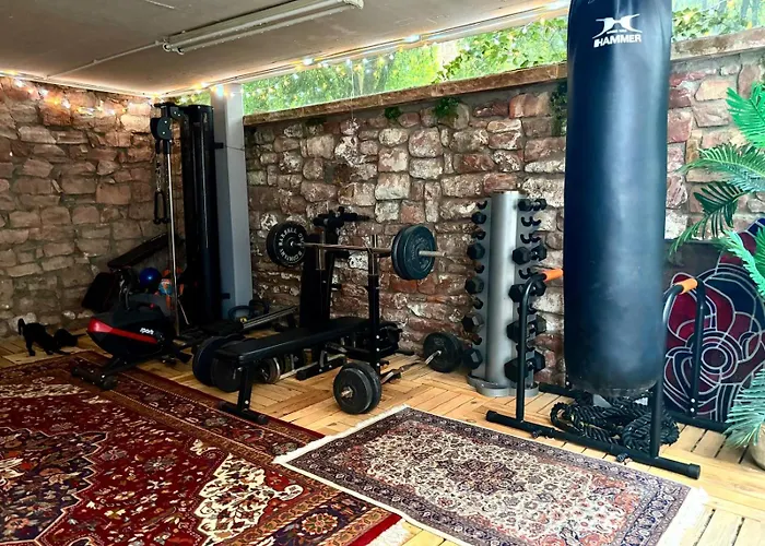 In Heidelberg's Altstadt * Heidelberg